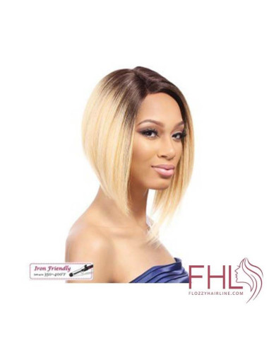 it's a Wig Lace Perruque Queen Sofia it's a Wig Lace Perruque Queen Sofia